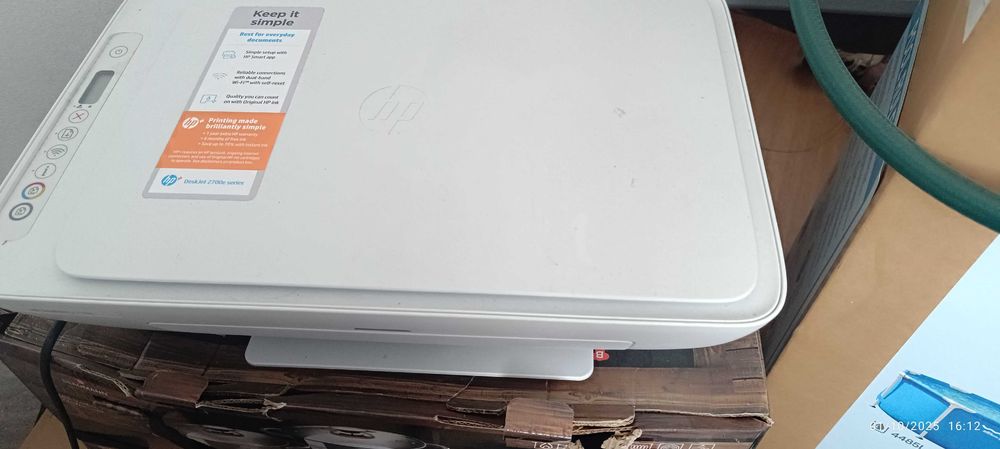 Vand imprimanta HP DeskJet 2710 All-In-One