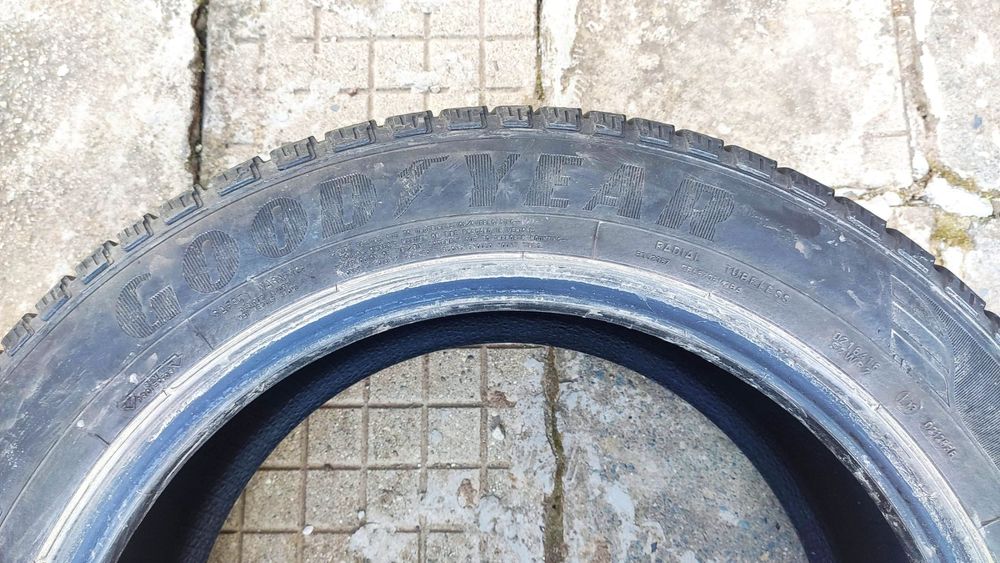 Летни Good Year Efficientgrip 235/55/18 - 4бр.