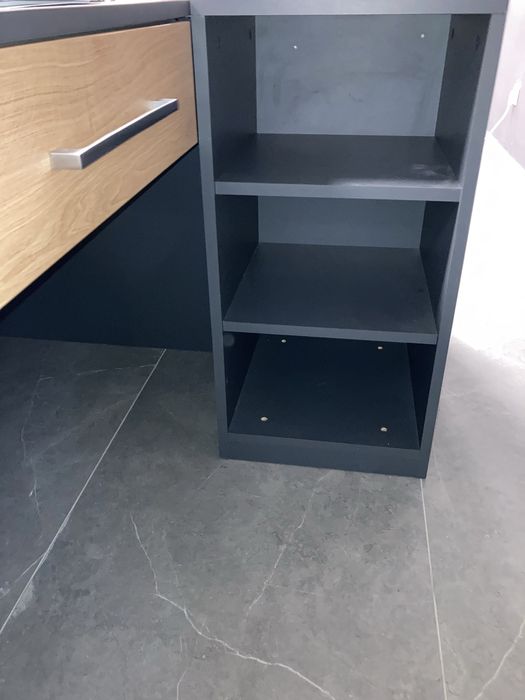 Рецепция/Front desk/Голямо бюро