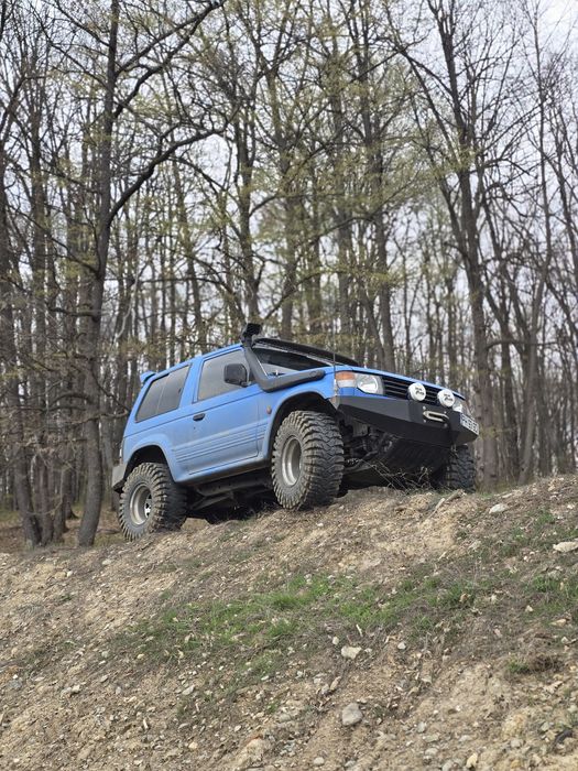Vand pajero pregatit de offroad