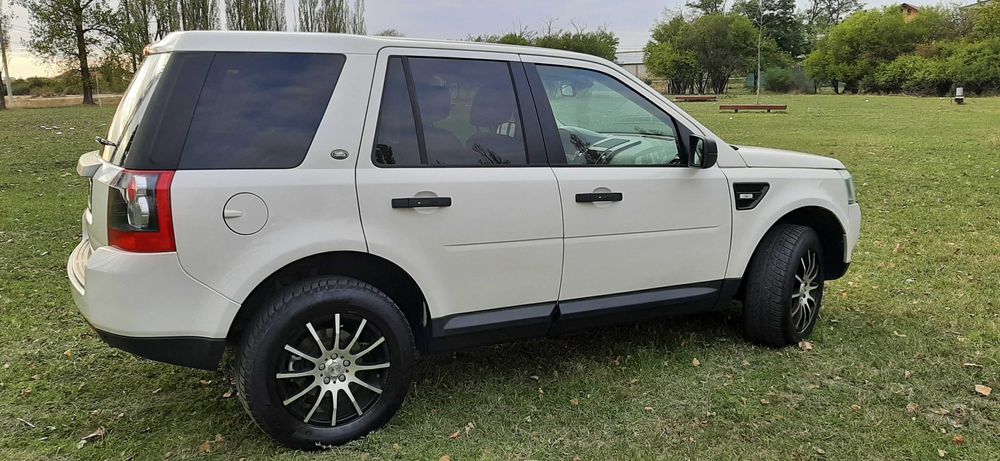 Land Rover Freelander 2