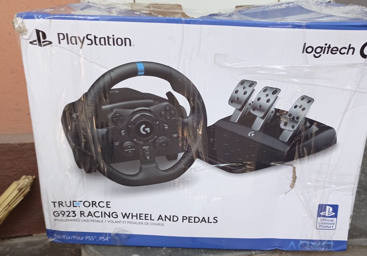 Volan gaming Logitech TrueForce G923 SE pedale+schimbator nou/PS5)
