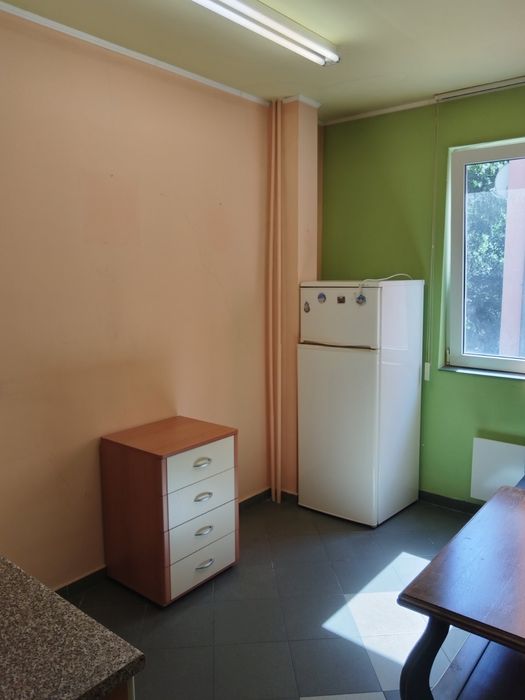 Продава се Офис в Перник, Център - 35 кв.м за 1495 €/кв.м - Снимка #3
