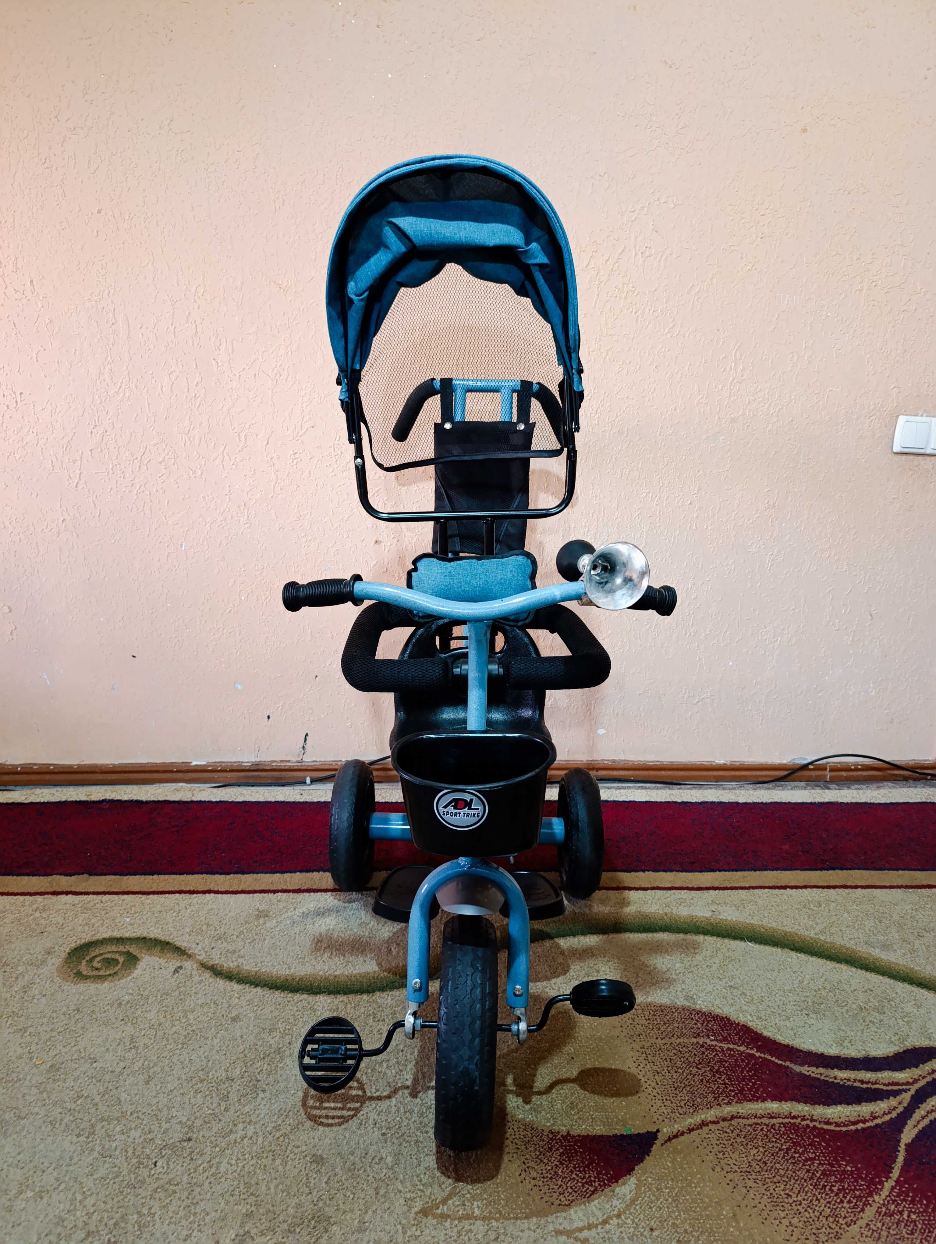 3 oyoqli velosiped yosh bolalar uchun