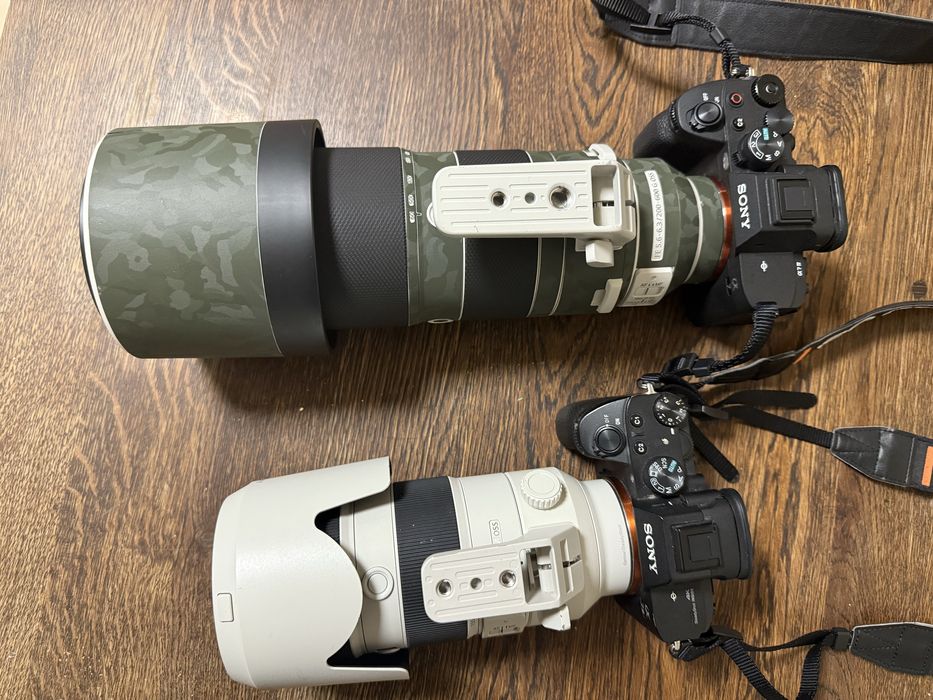 Vând Sony A7III + Sony A7IV