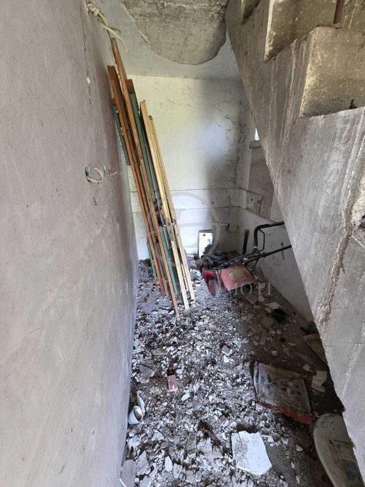 Реф. 3267 Къща с Двор Черноземен