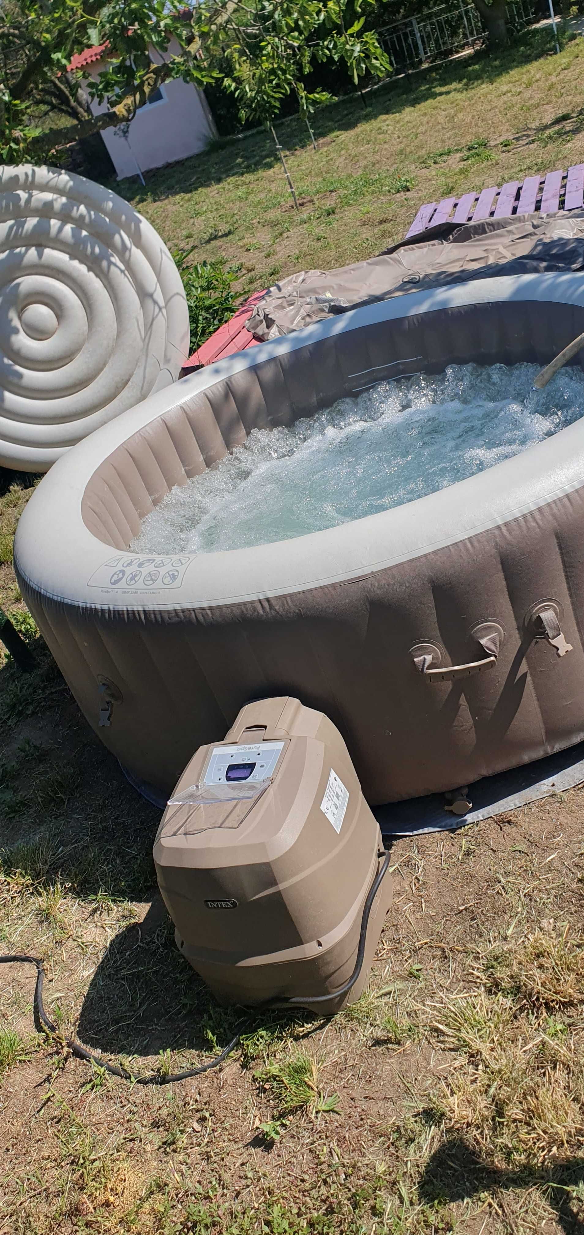 надуваемо Джакузи Intex Pure spa