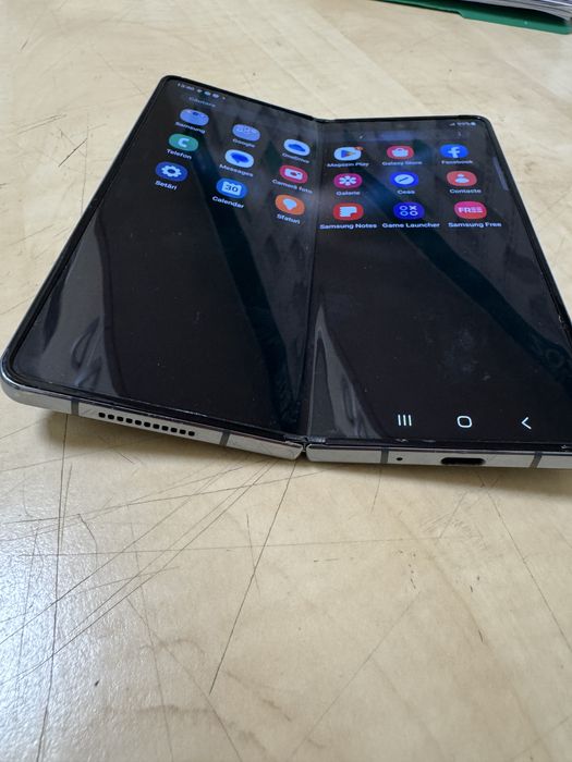 Samsung Z Fold 4 256 gb