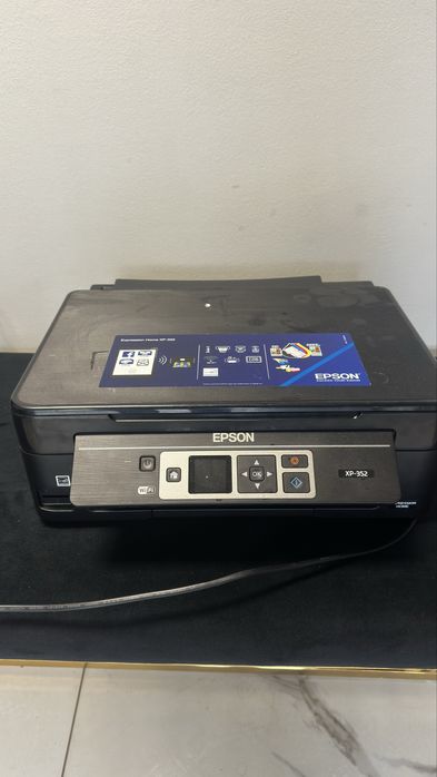 Цветен принтер/Скенер EPSON XP-352