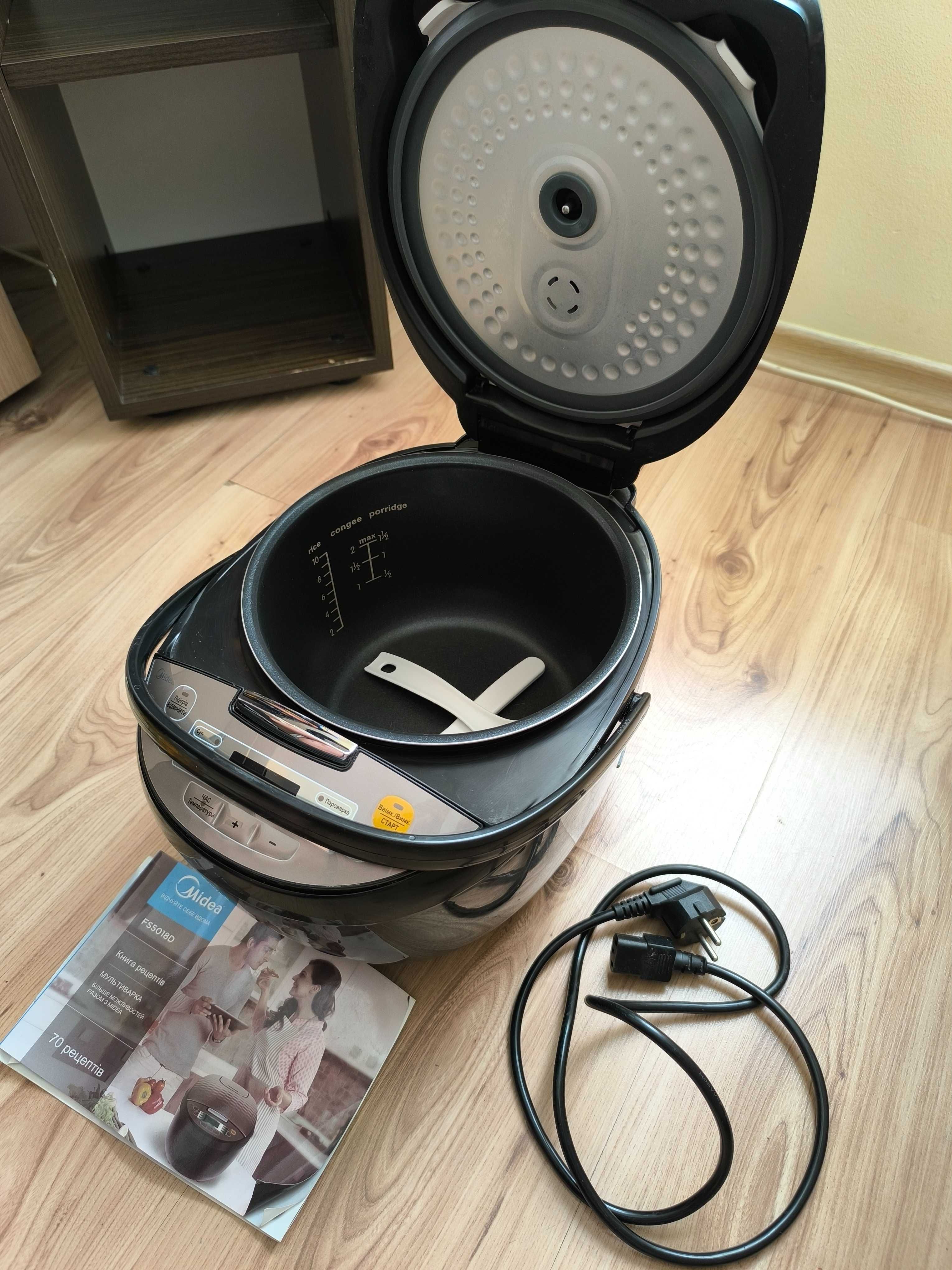 Мултикукър Midea FS5018D