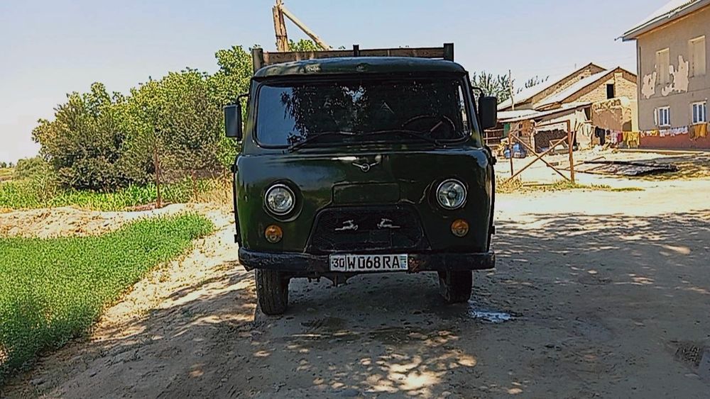 Uazik sotiladi..