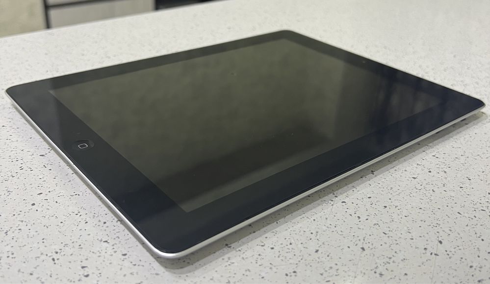 Ipad 3 , 16 gb retina display