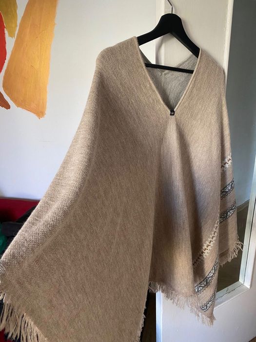Poncho/ Capa din Peru 100% baby alpaca, cu 2 fețe