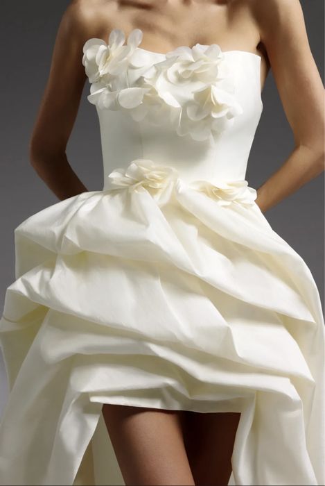 Официална бяла рокля Bella Barnet