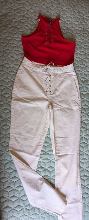 Панталон и къс топ