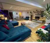 Inchiriez  : Living spatios plus mansarda 4 camere