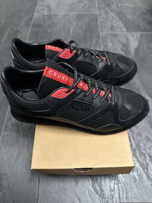 Маратонки Cruyff