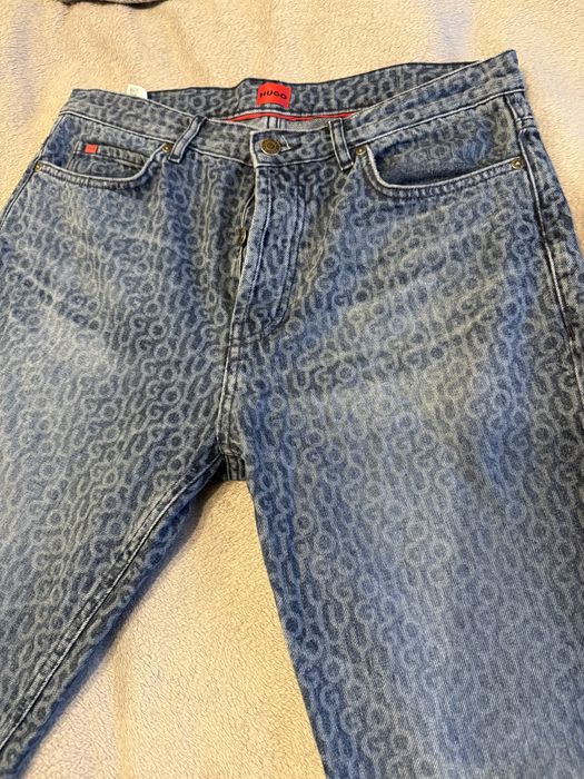 Blugi Hugo Boss stare impecabila