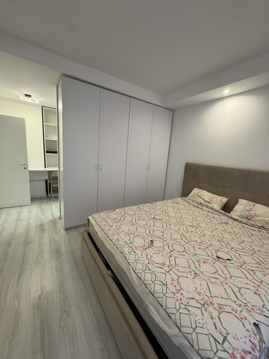 Apartament Spatios 3 camere Cosmopolis