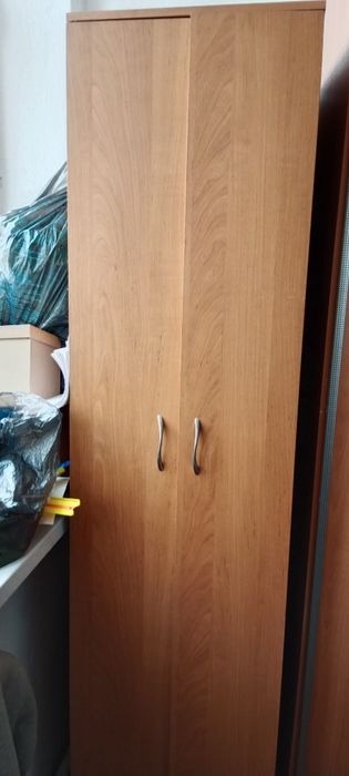Плательный шкаф продаю