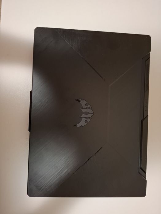 Laptop de gaming Asus TUF F15