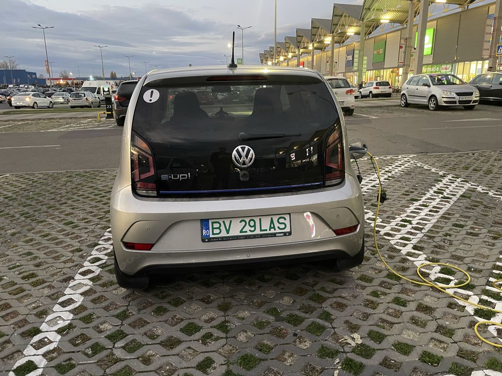Volkswagen up! Electric  e-up automata impecabila