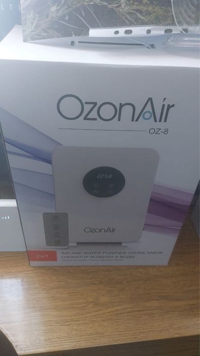 Озонатор воздуха и воды OzonAir OZ-8.
