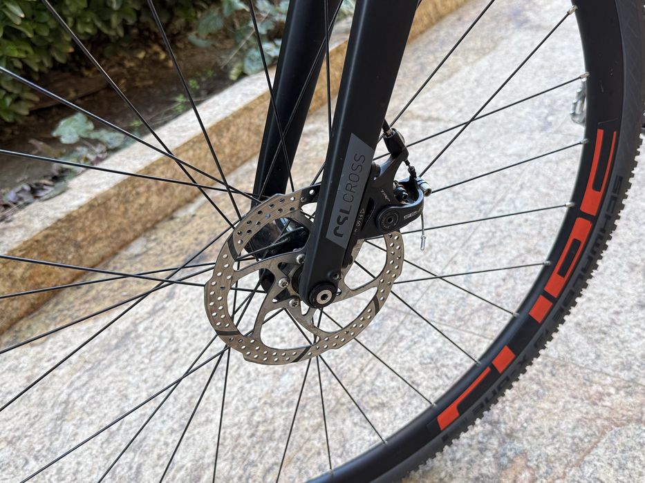 Cube Cross Race гравел размер 61 скоростна система Shimano 105 2x11