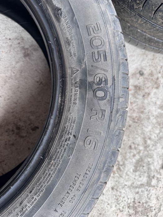 Vând anvelope Michelin 205/60 r16 de vară