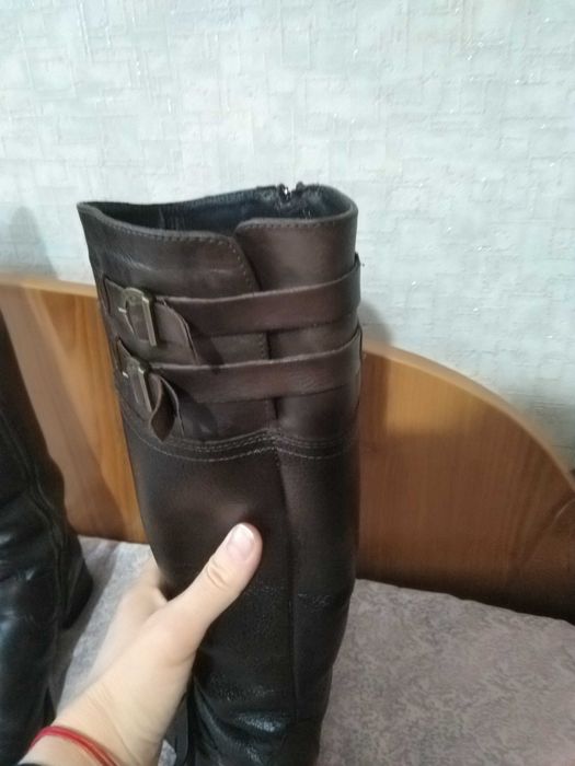 Ботуши, пантофки, спортни обувки