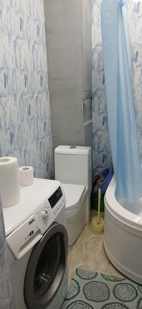 Продаётся 1в2 комнатная кв. В сергили строитель