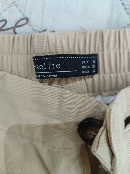 Продаю женские бриджи.