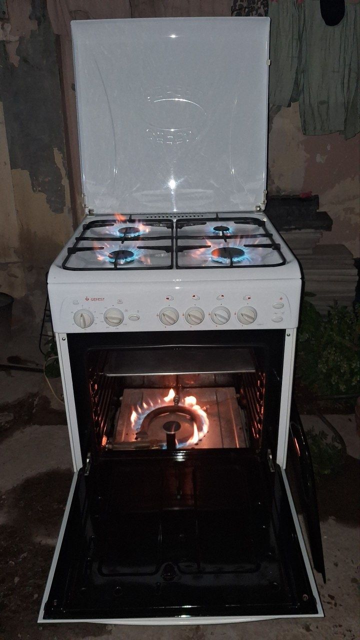 Срочно продаётся газ плита artel