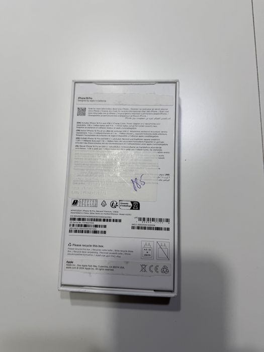 Cutie goala Iphone 16 pro