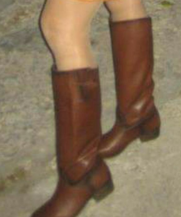 ZARA естествена кожа