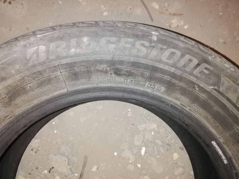 Шины  215 / 65   R 16