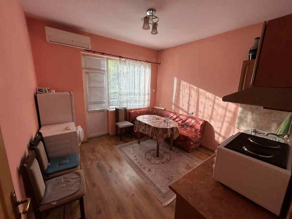 Двустаен апартамент на ТОП локация в квартал Мараша