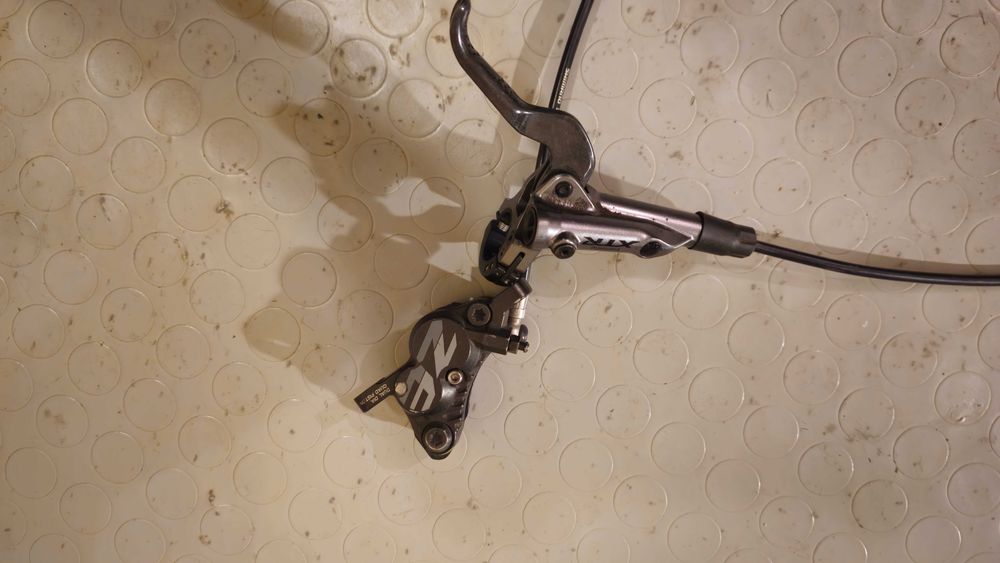 Fox Float X шок,  Shimano XTR/ZEE спирачки