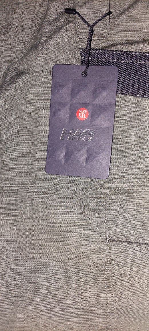 Vand pantaloni tactici marimea XXL.