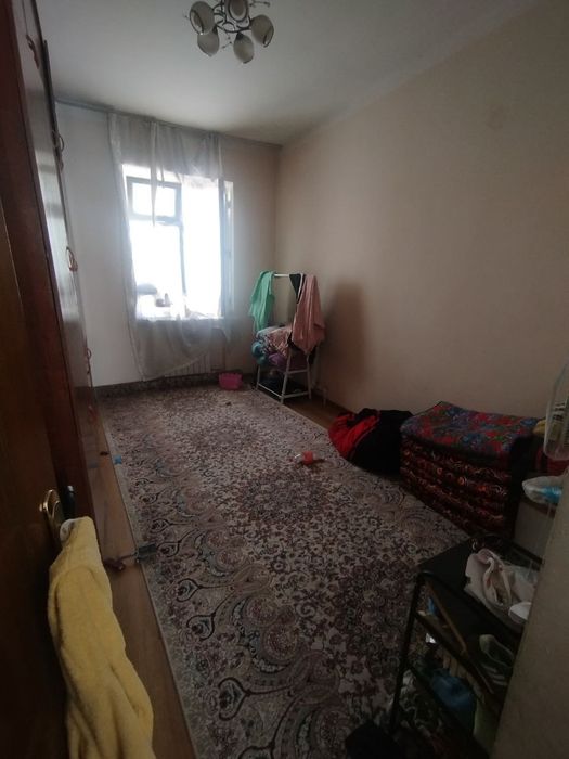 Yangi hayot tumani 6A 2xonali uy sotiladi