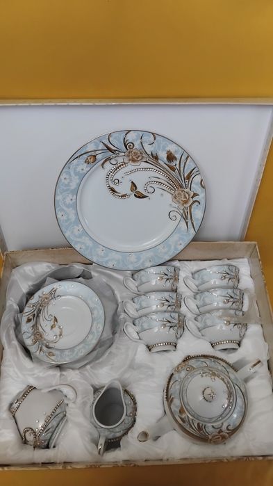 Продам сервиз новый