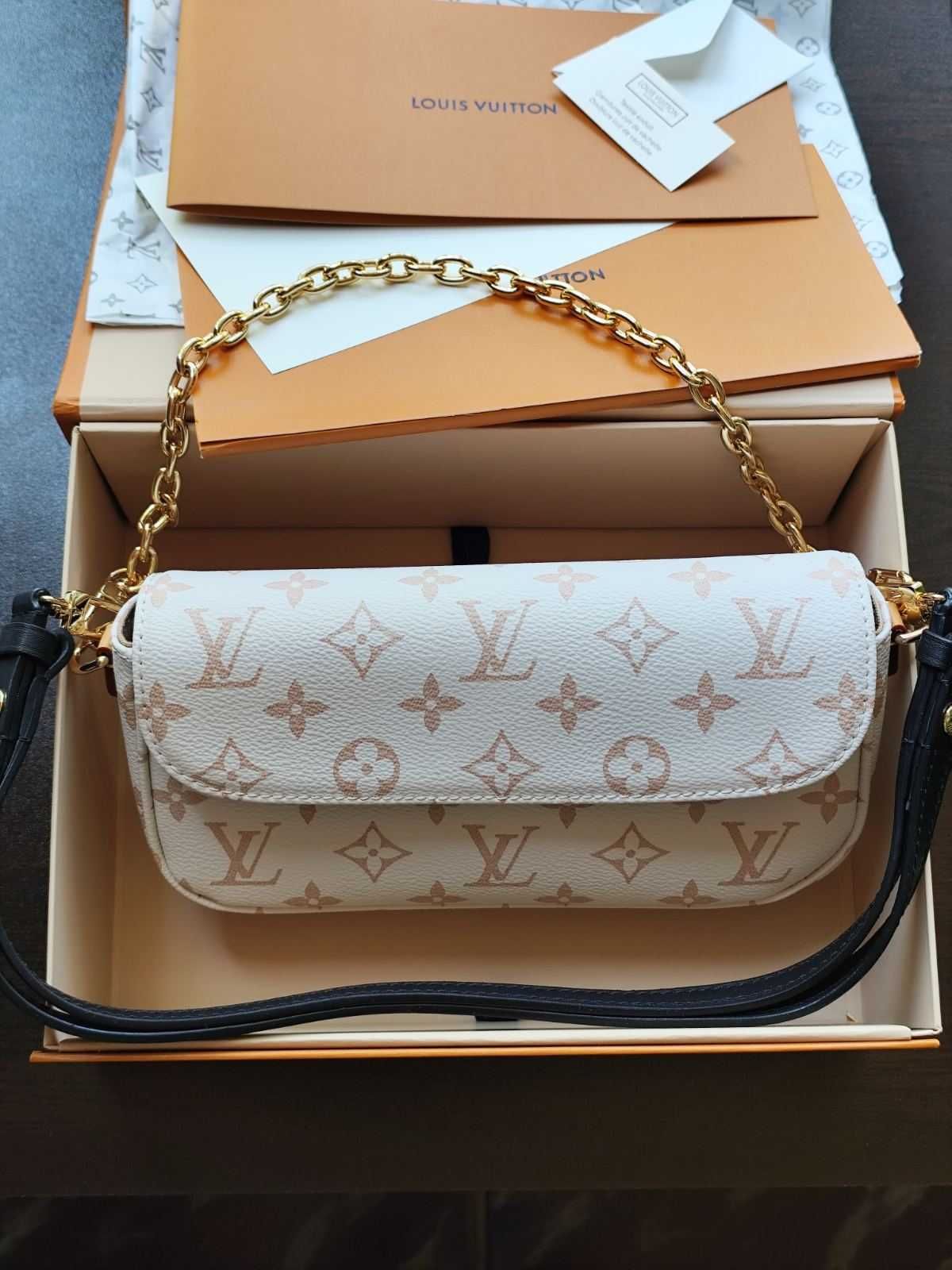 Louis Vuitton Дамска Чанта Монограм