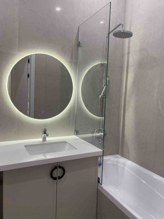 Стеклянные перегородки, стекло на ванну