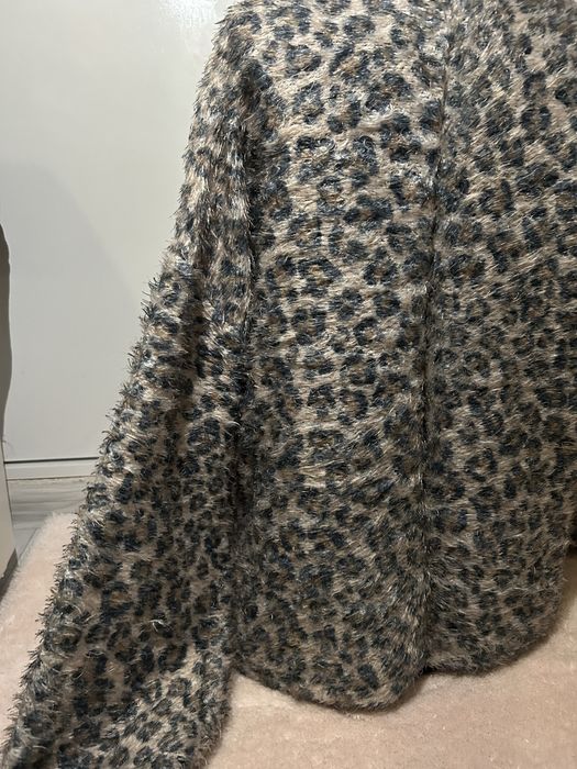 Пухкава блуза с леопардов принт