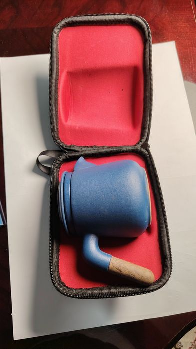 Чайник из глины для чайной церемонии