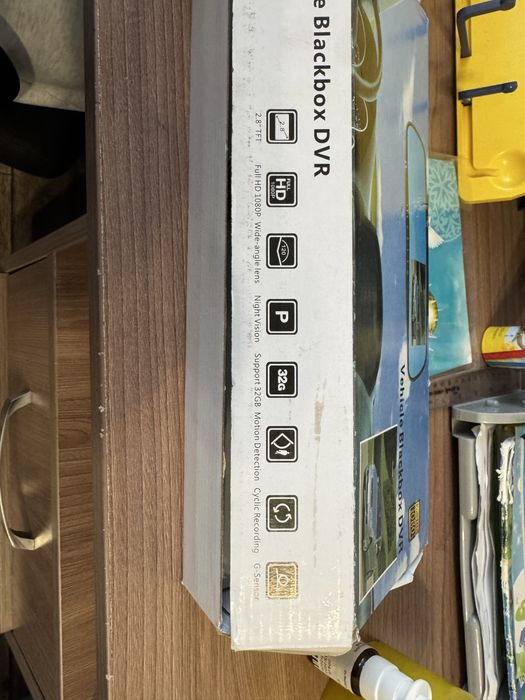 Видеорегистратор заркало 2в1 продам за символическую цену