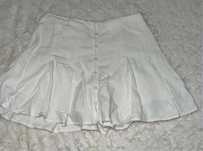 Fustă pantalon nouă Stradivarius