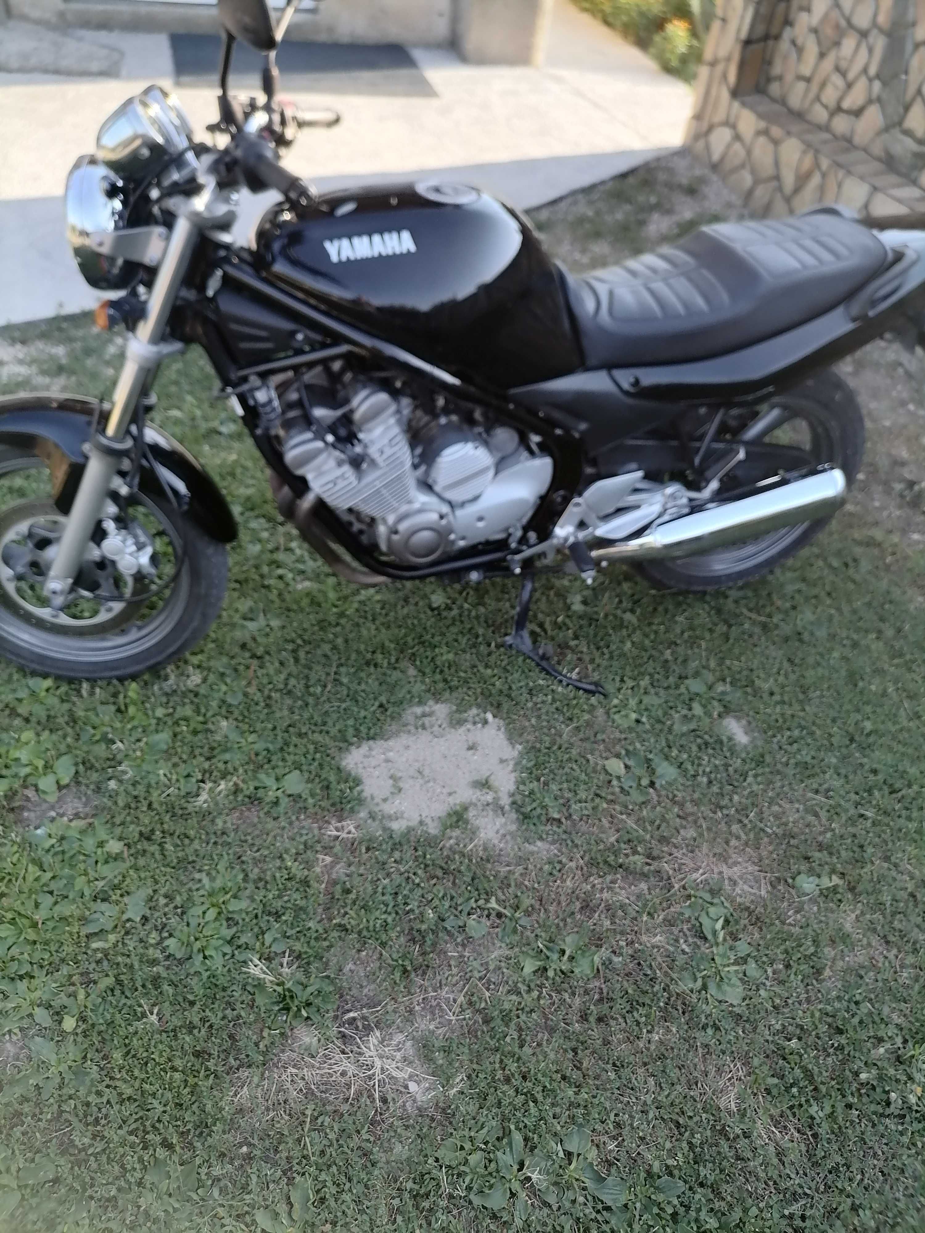 YAMAHA. XJ. 600.
