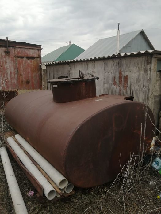 Продам бочку под воду