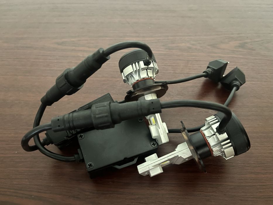 LED-лампа H4 hyundai accent